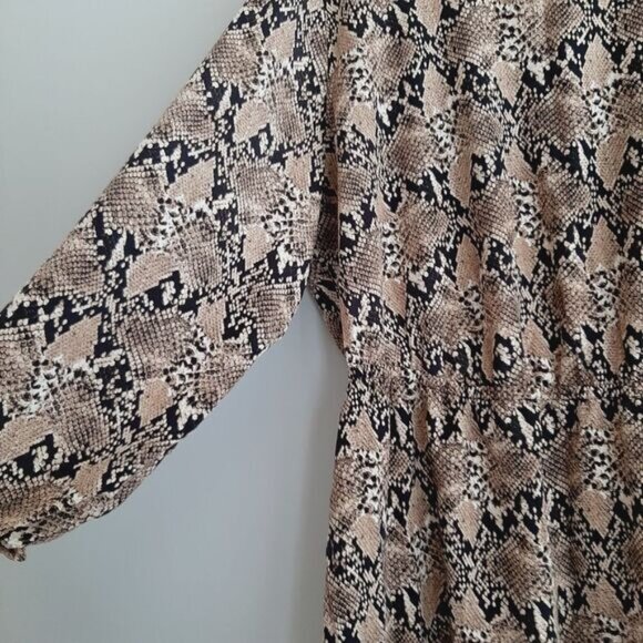 JOE FRESH / Flowy Ruffle Hem Scoop Neck Midi Dress Snake Print Sz 1X - Picture 6 of 14